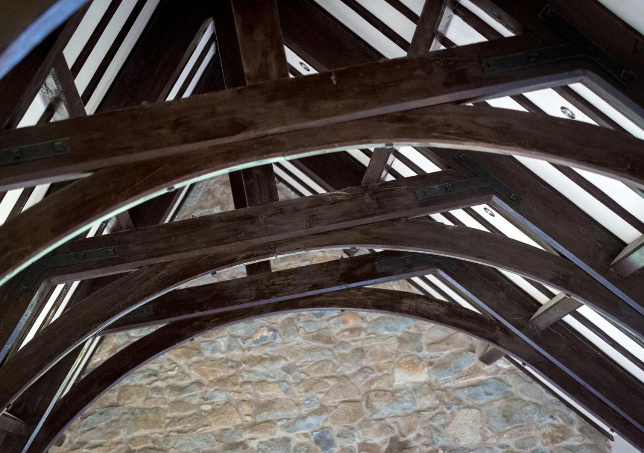 St Aelrhiws Church المظهر الخارجي الصورة